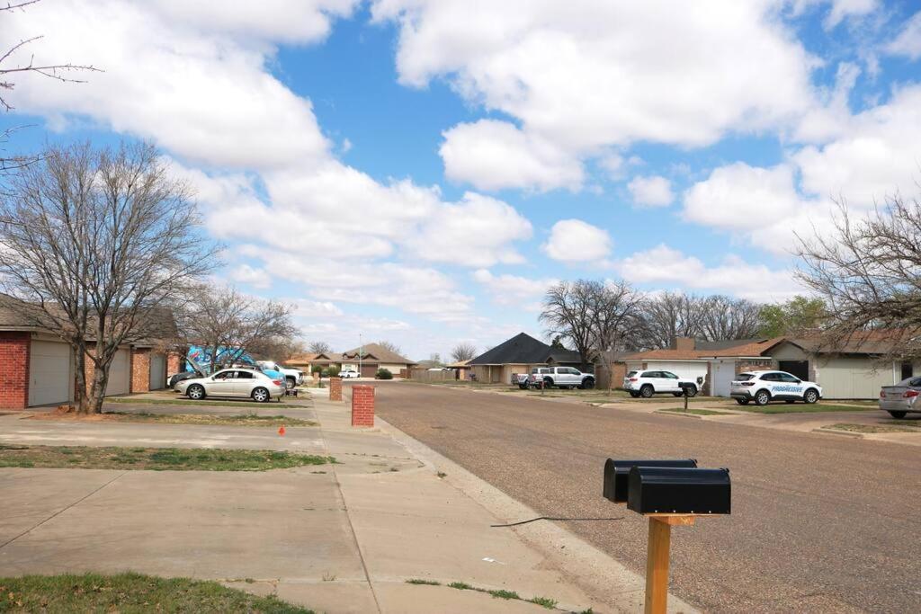Ferienwohnung Lubbock Haven 3Beds, 3 Baths Exterior foto